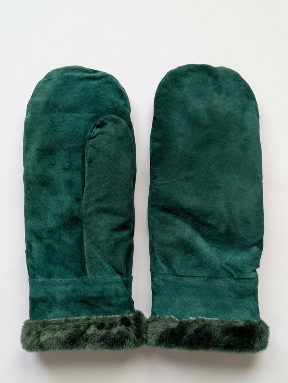 NWOT Women's Dark Green Suede Mittens Fully Faux Fur Lined Winter